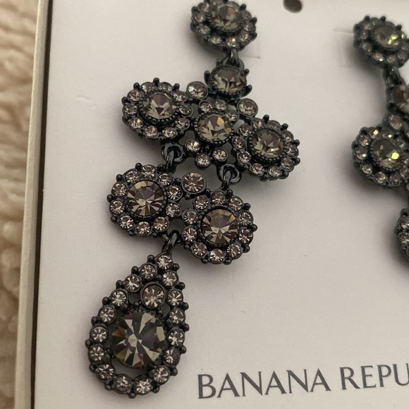 Banana Republic fashion SPARKLE STONE dangle earrings NIB - Picture 4 of 7
